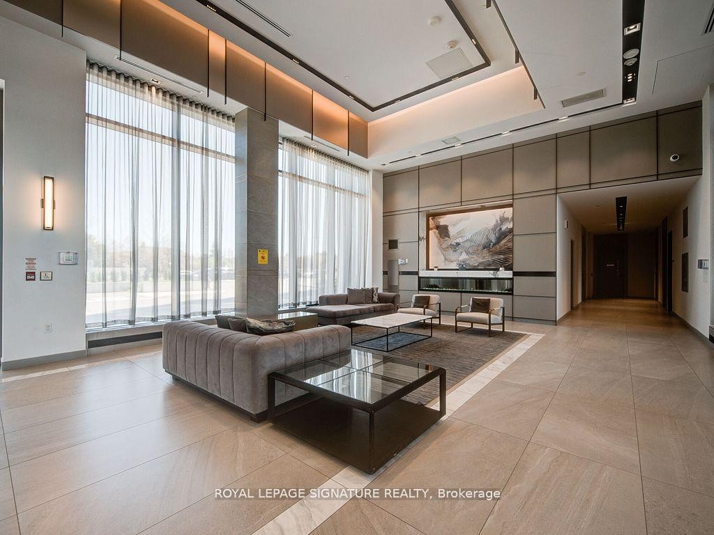 1901B-4655 Metcalfe Avenue, Mississauga, ON - Indoor Photo Showing Other Room