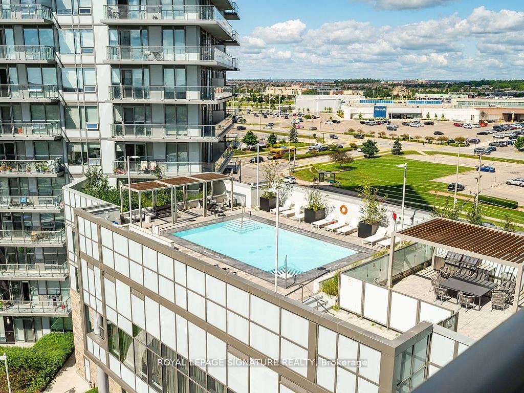 1901B-4655 Metcalfe Avenue, Mississauga, ON - Outdoor