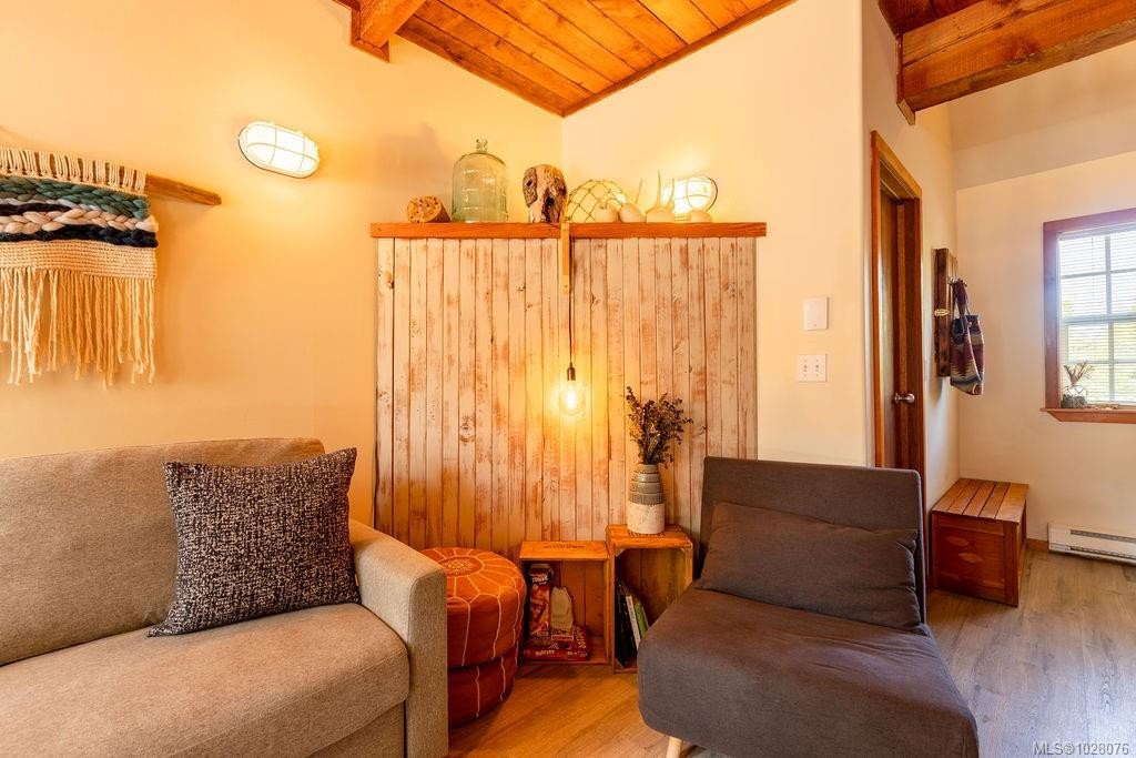 #4-1002 Peninsula Rd, Ucluelet, BC