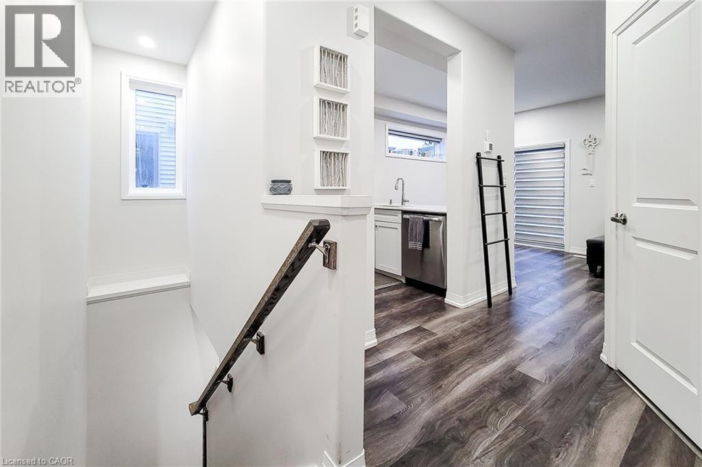 575 Woodward Avenue, Hamilton, ON - Indoor Photo Showing Other Room