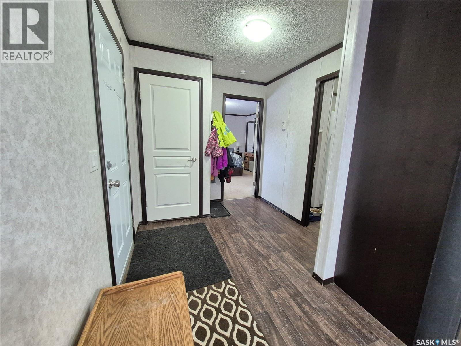 151 2Nd Avenue, Bengough, SK - Indoor Photo Showing Other Room