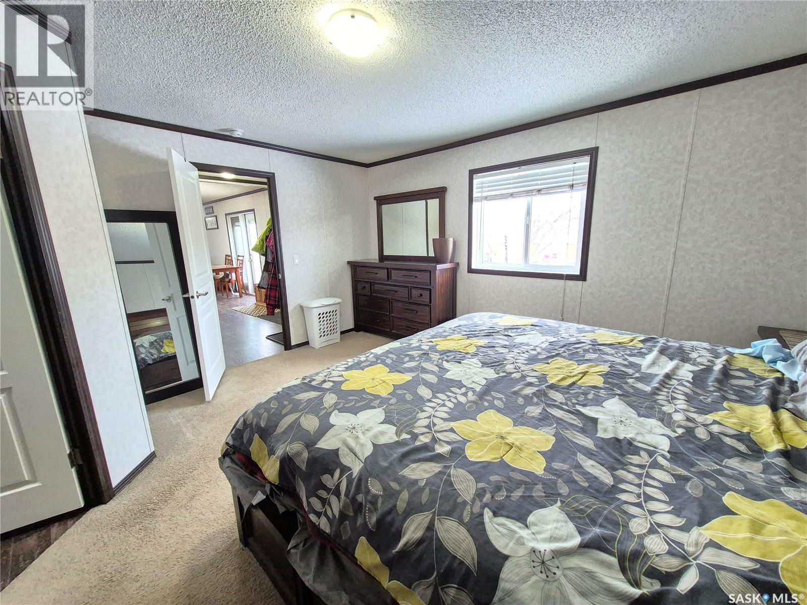 151 2Nd Avenue, Bengough, SK - Indoor Photo Showing Bedroom