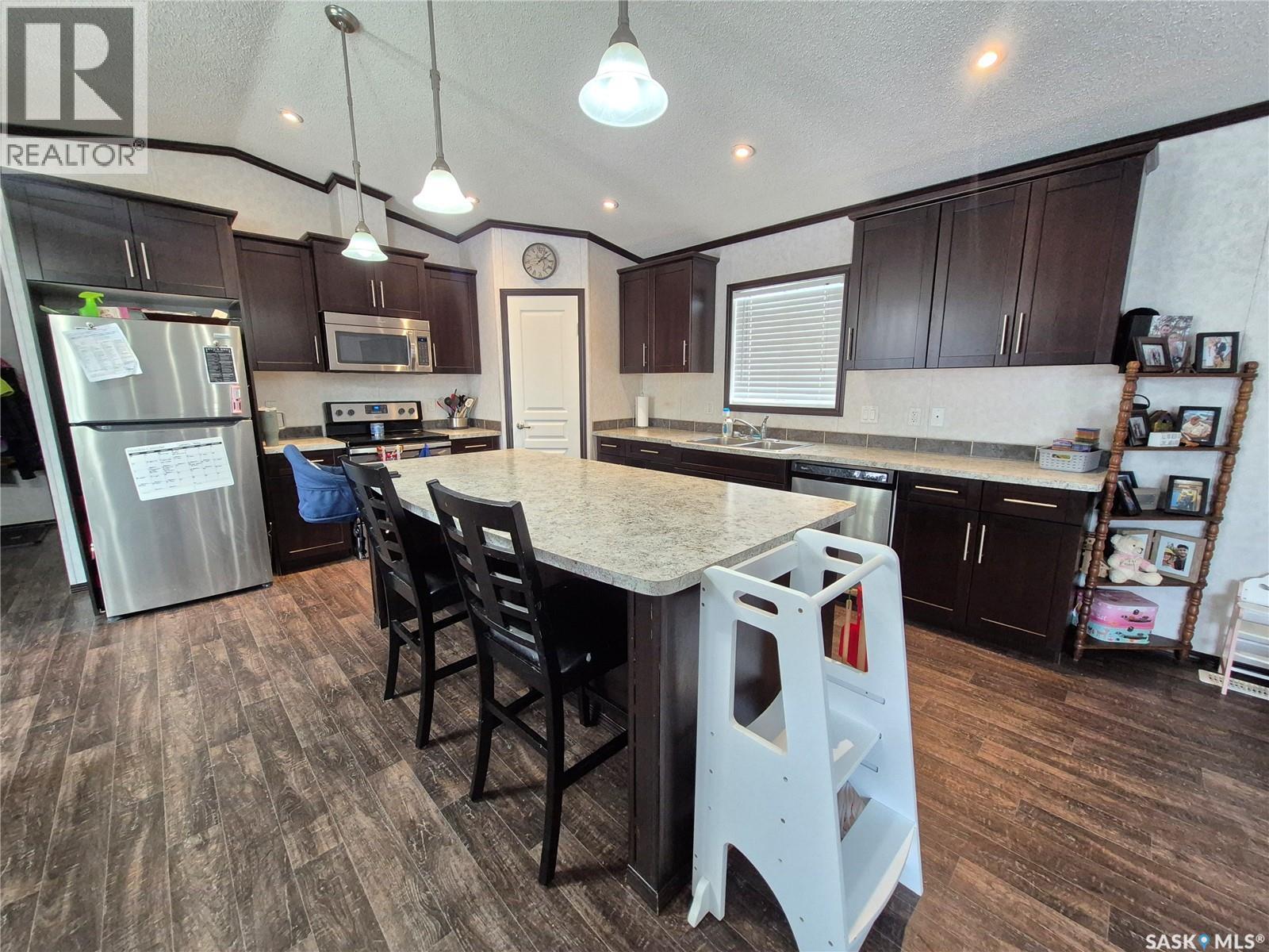 151 2Nd Avenue, Bengough, SK - Indoor Photo Showing Kitchen With Stainless Steel Kitchen