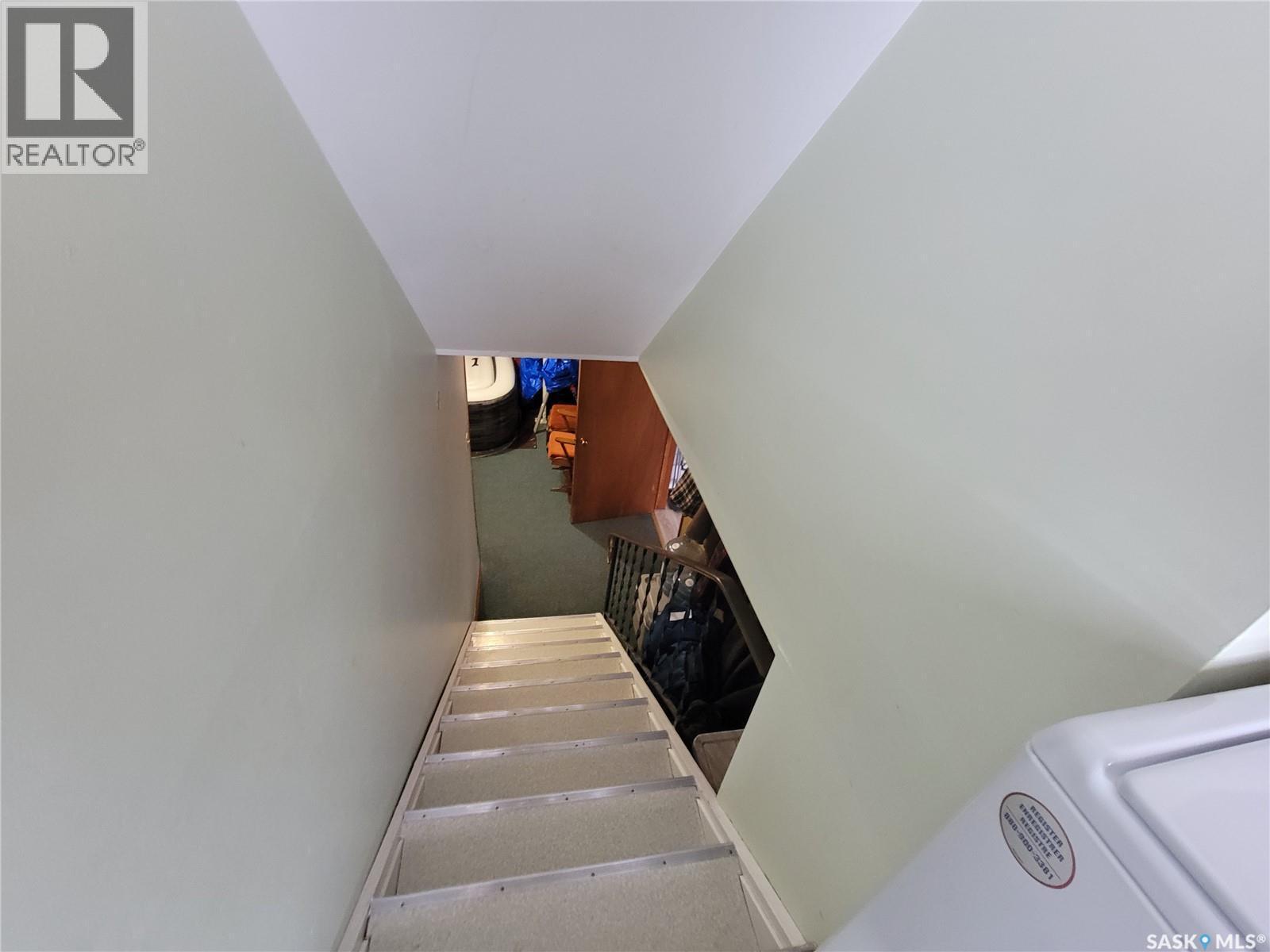 102 Jubilee Bay, Unity, SK - Indoor Photo Showing Other Room