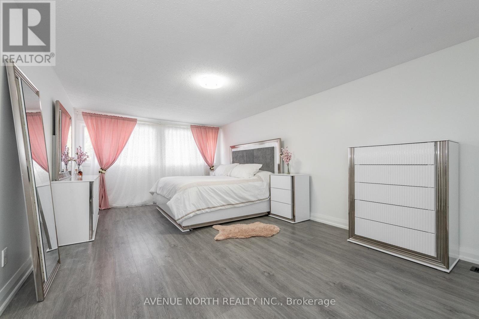 2007 Tawney Road, Ottawa, ON - Indoor Photo Showing Bedroom