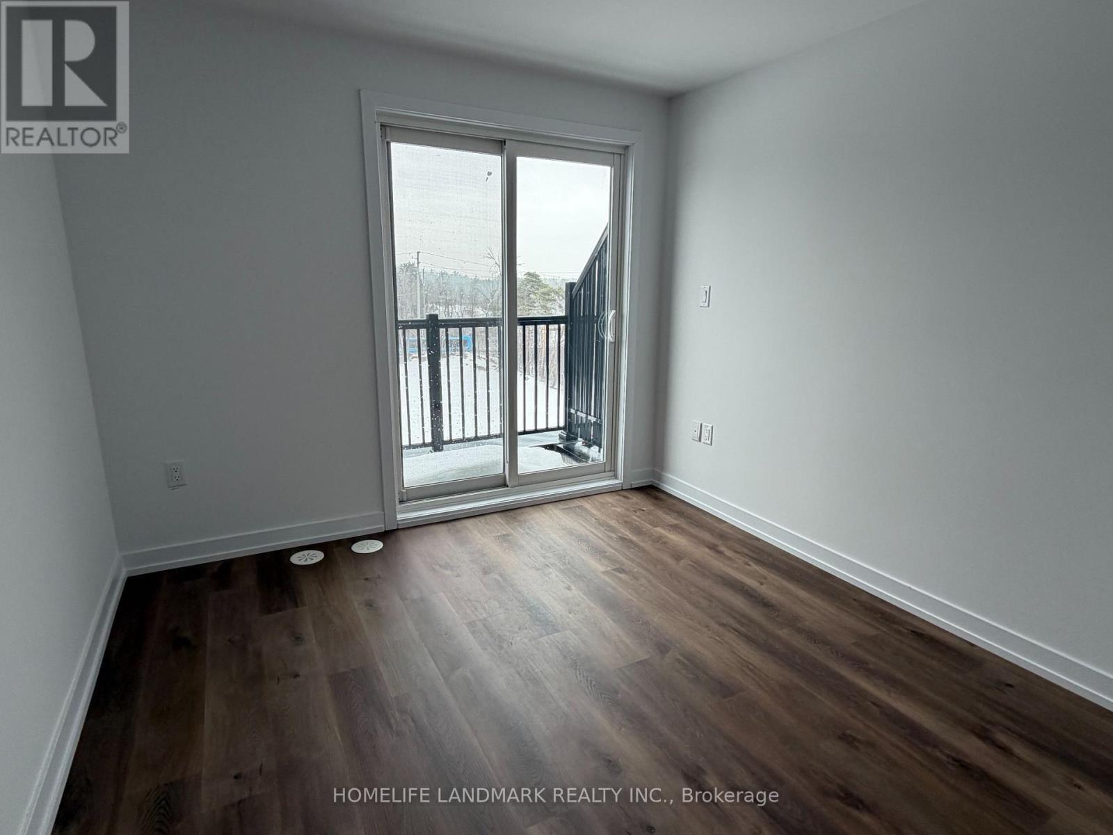 203 - 3 Bancroft Lane, Richmond Hill, ON - Indoor Photo Showing Other Room