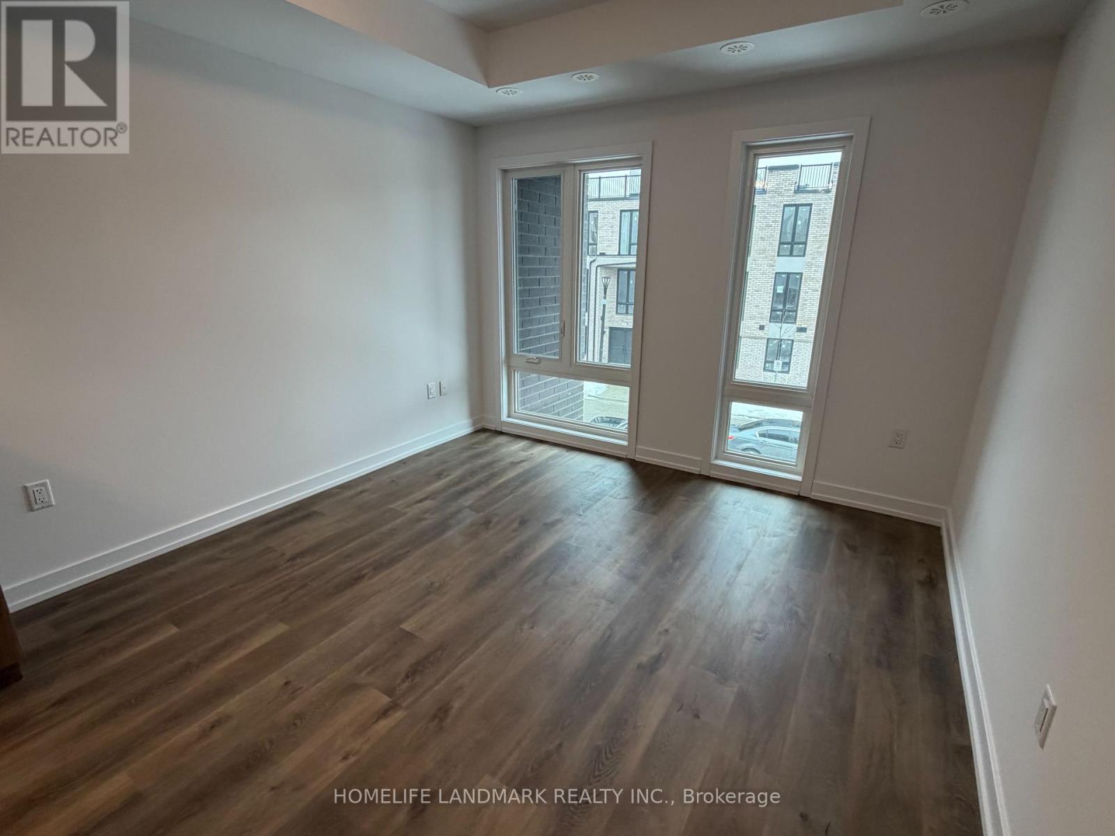 205 - 3 Bancroft Lane, Richmond Hill, ON - Indoor Photo Showing Other Room