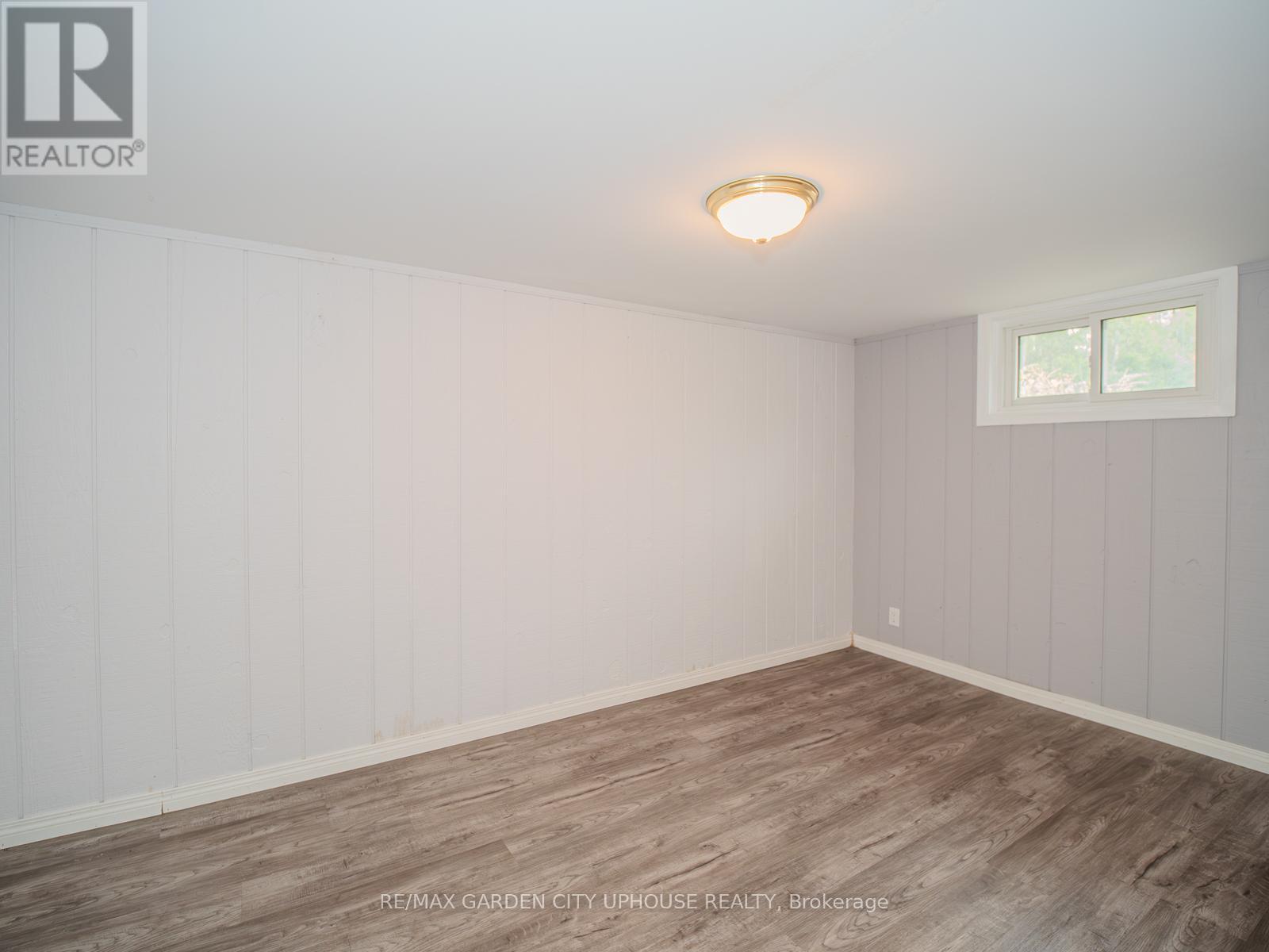 373 Darby Road, Welland (Cooks Mills), ON - Indoor