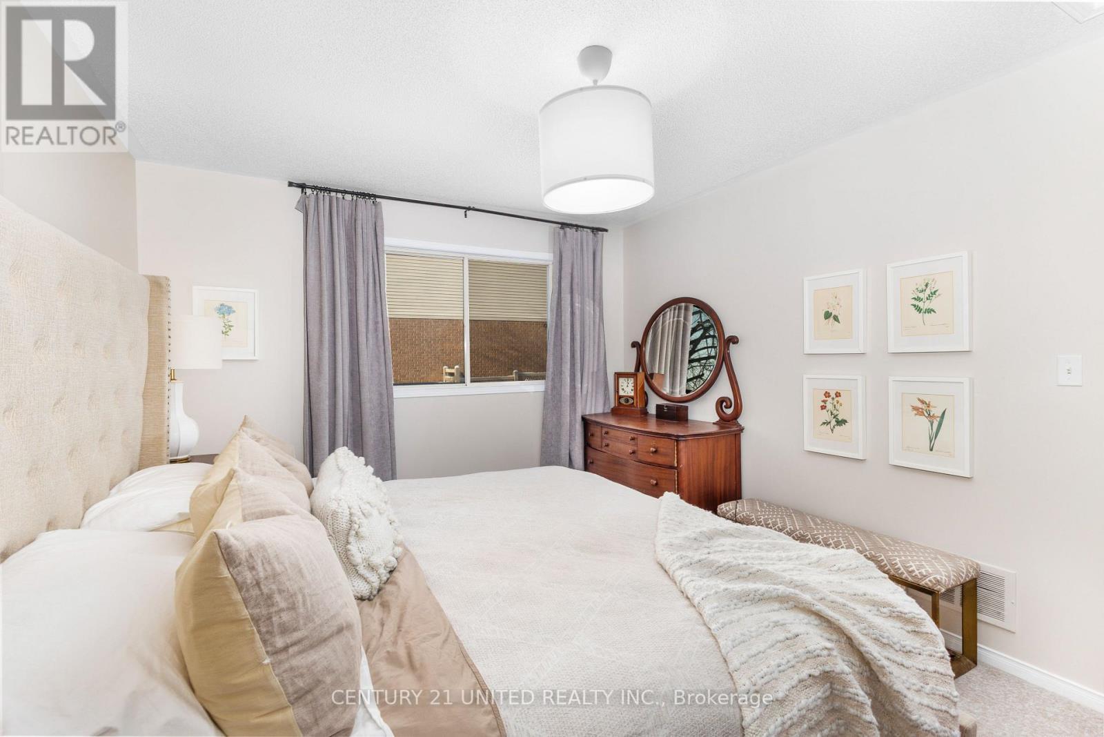 1455 Glenforest Crescent, Peterborough (Monaghan Ward 2), ON - Indoor Photo Showing Bedroom