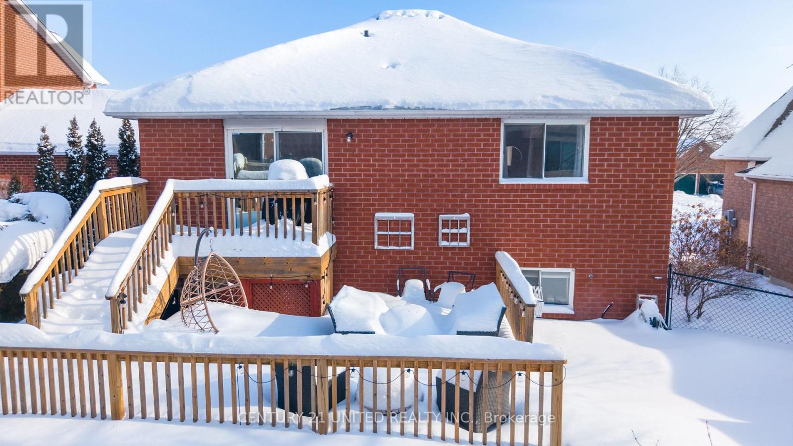 1455 Glenforest Crescent, Peterborough (Monaghan Ward 2), ON - Outdoor With Deck Patio Veranda With Exterior