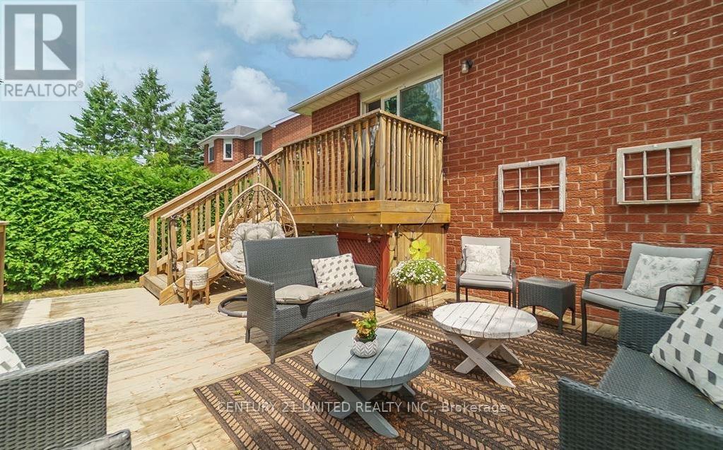 1455 Glenforest Crescent, Peterborough (Monaghan Ward 2), ON - Outdoor With Deck Patio Veranda With Exterior