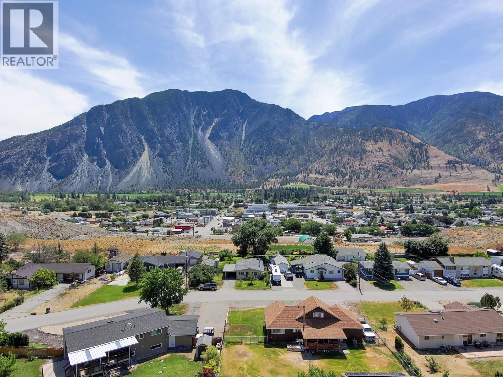617 2Nd Avenue, Keremeos, BC - Outdoor With View