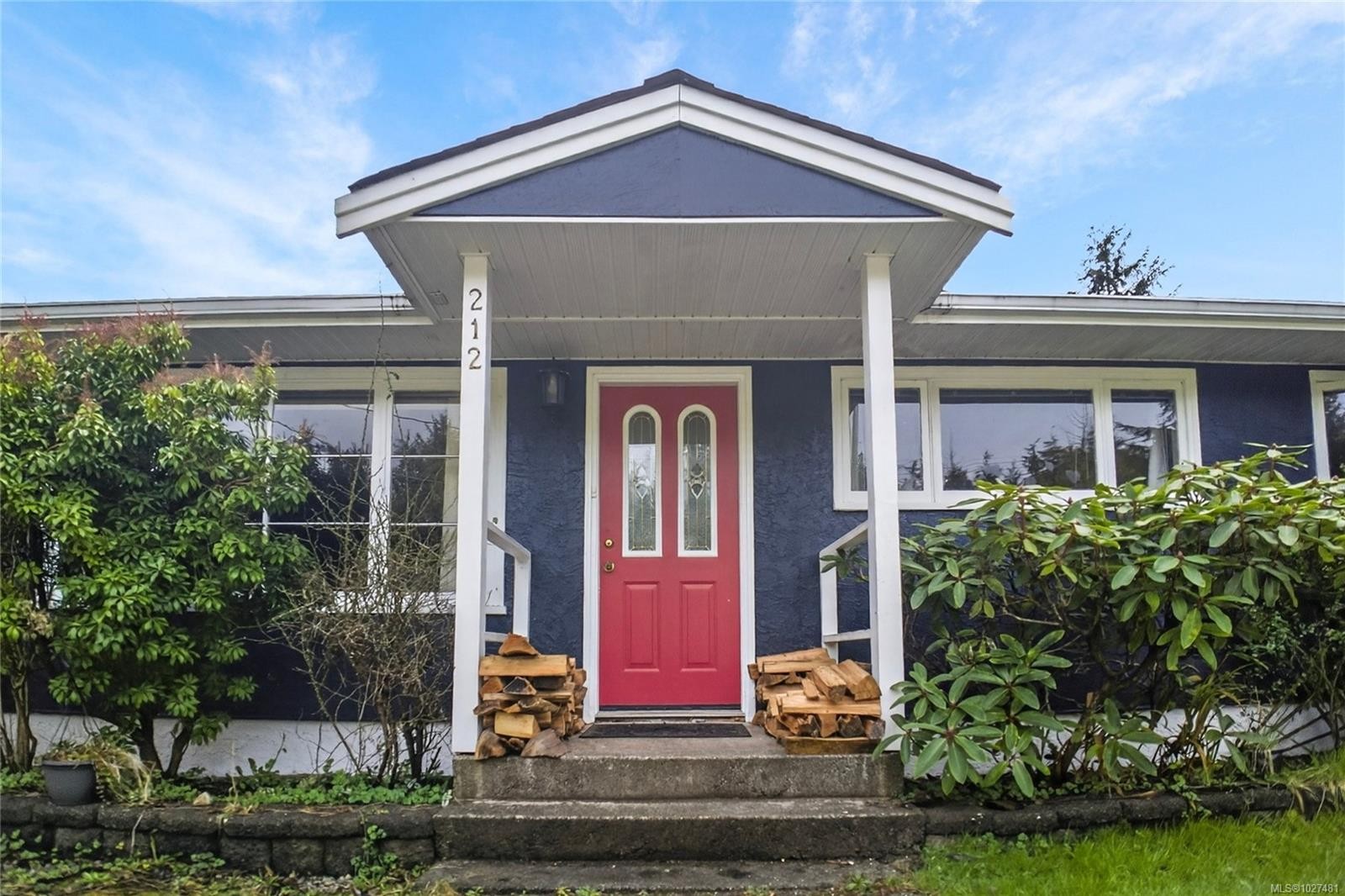 212 Albion Cres, Ucluelet, BC