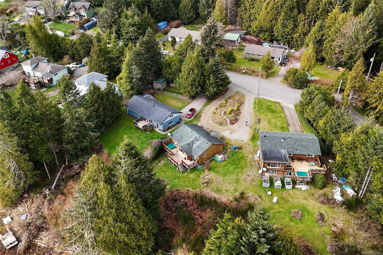 212 Albion Cres, Ucluelet, BC