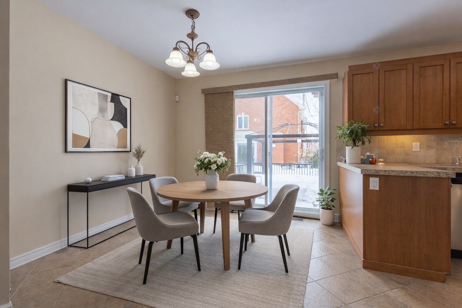 Dinette - 136Z Av. Alston, Pointe-Claire, QC - Indoor Photo Showing Dining Room