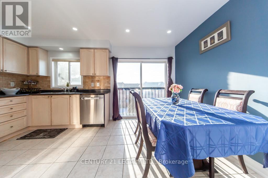 28 Oakins Lane, Ajax, ON - Indoor
