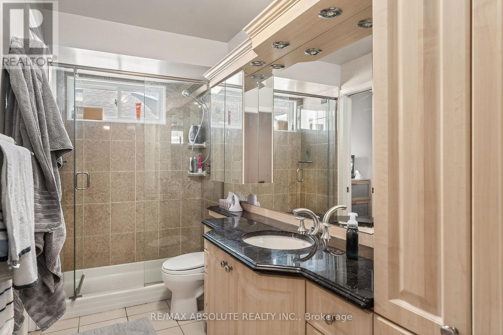 1475 Deavy Way, Ottawa, ON - Indoor Photo Showing Bathroom