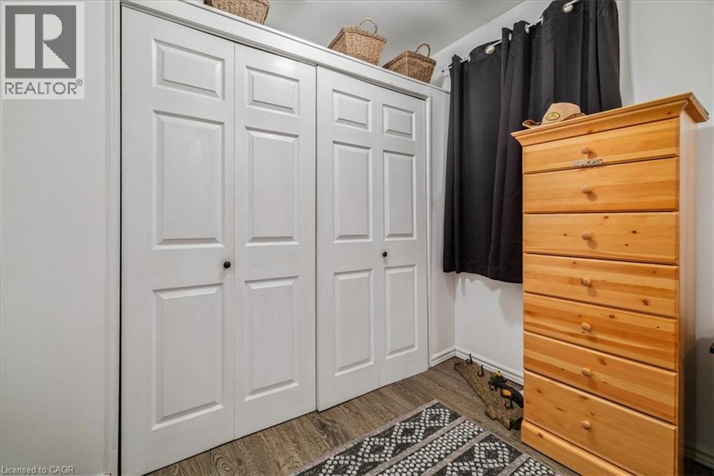 7 North Park Avenue, Hamilton, ON - Indoor Photo Showing Other Room