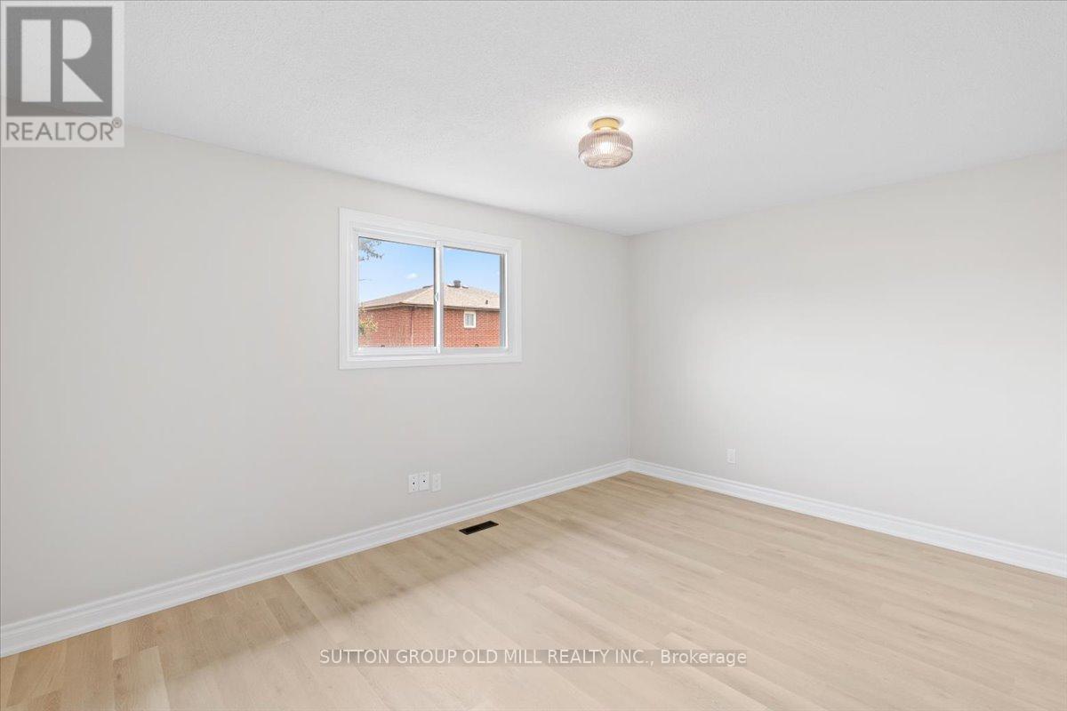 37 Brandy Crescent, Vaughan, ON - Indoor Photo Showing Other Room