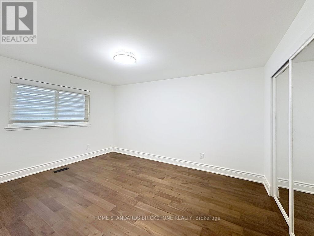 1360 Glen Rutley Circle, Mississauga, ON - Indoor Photo Showing Other Room