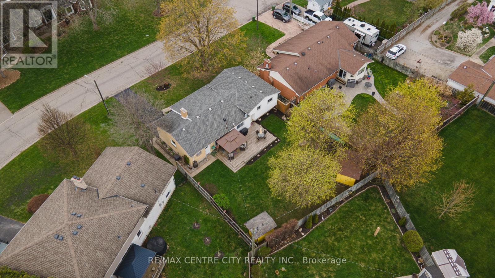 8 Parkview Drive, St. Thomas, ON - With View