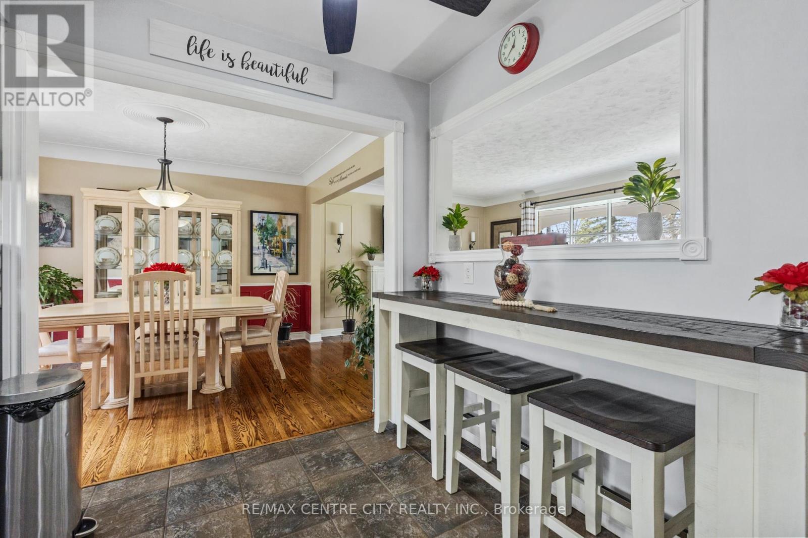 8 Parkview Drive, St. Thomas, ON - Indoor