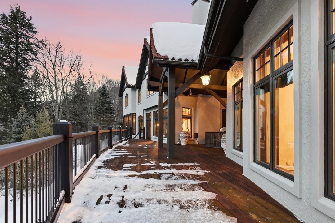 Balcony - 1015 Ch. Cochrane, Mont-Tremblant, QC - Outdoor