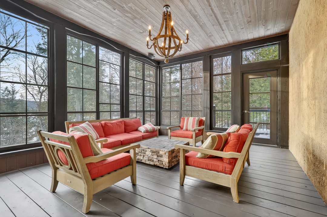 Sun Room - 1015 Ch. Cochrane, Mont-Tremblant, QC - Indoor Photo Showing Other Room
