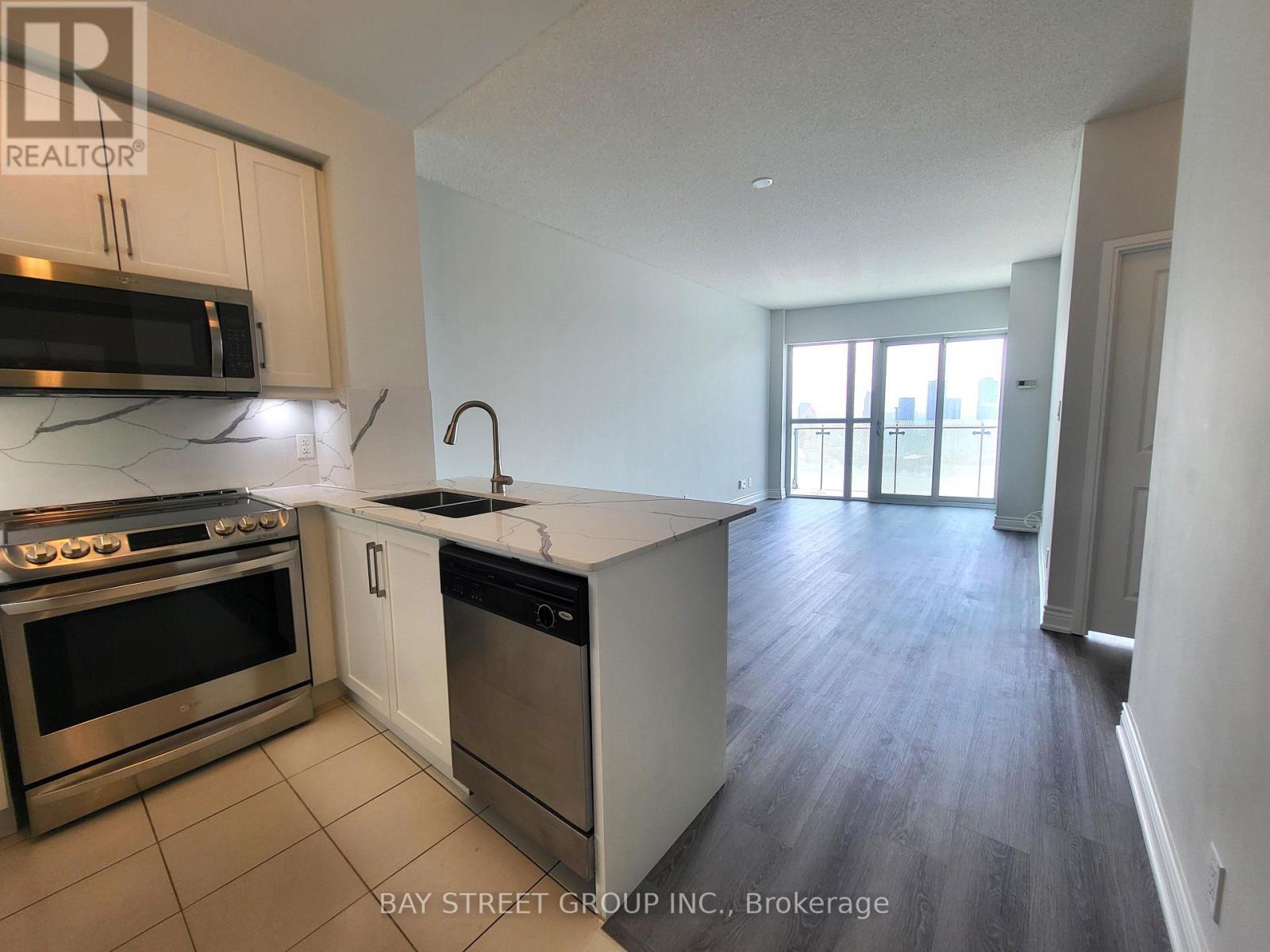 3608 - 50 Absolute Avenue, Mississauga, ON - Indoor Photo Showing Kitchen With Stainless Steel Kitchen With Double Sink