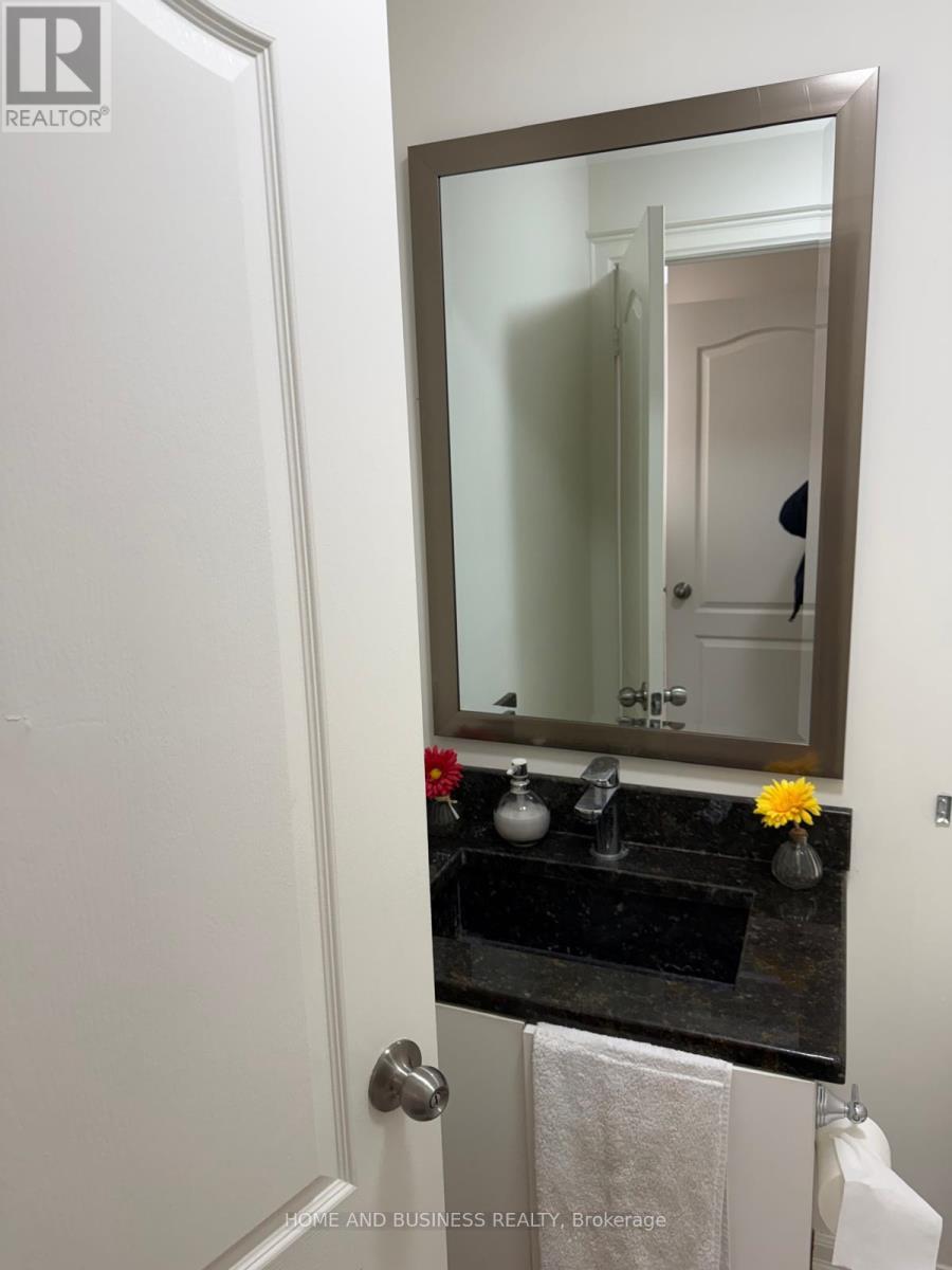 5807 Cornell Crescent, Mississauga, ON - Indoor Photo Showing Bathroom