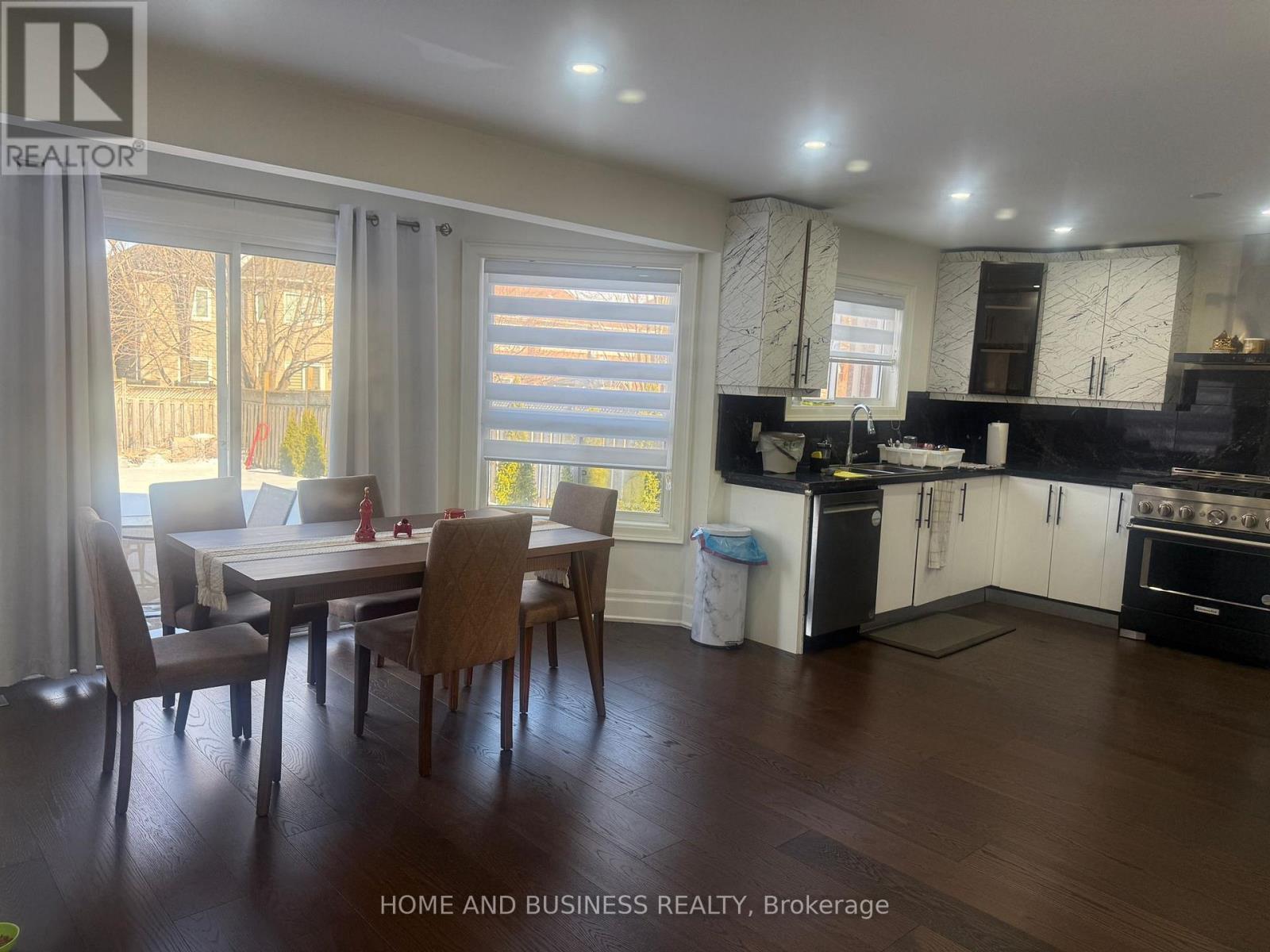 5807 Cornell Crescent, Mississauga, ON - Indoor