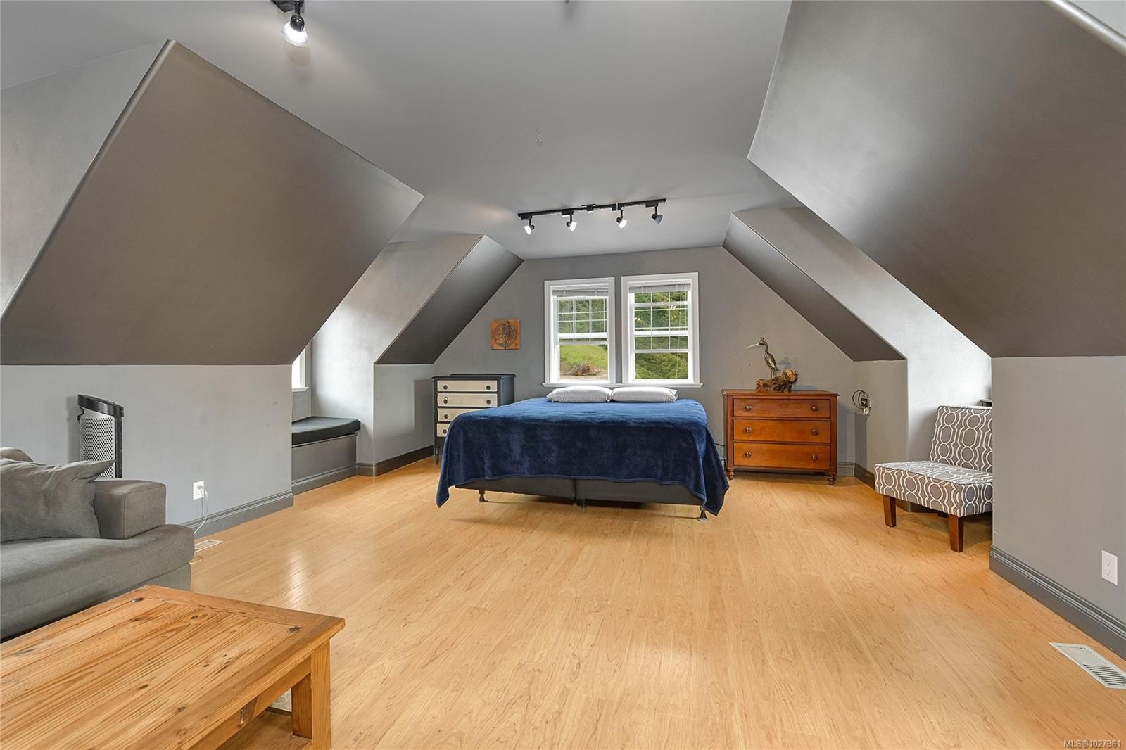 488 Mckercher Rd, Mayne Island, BC