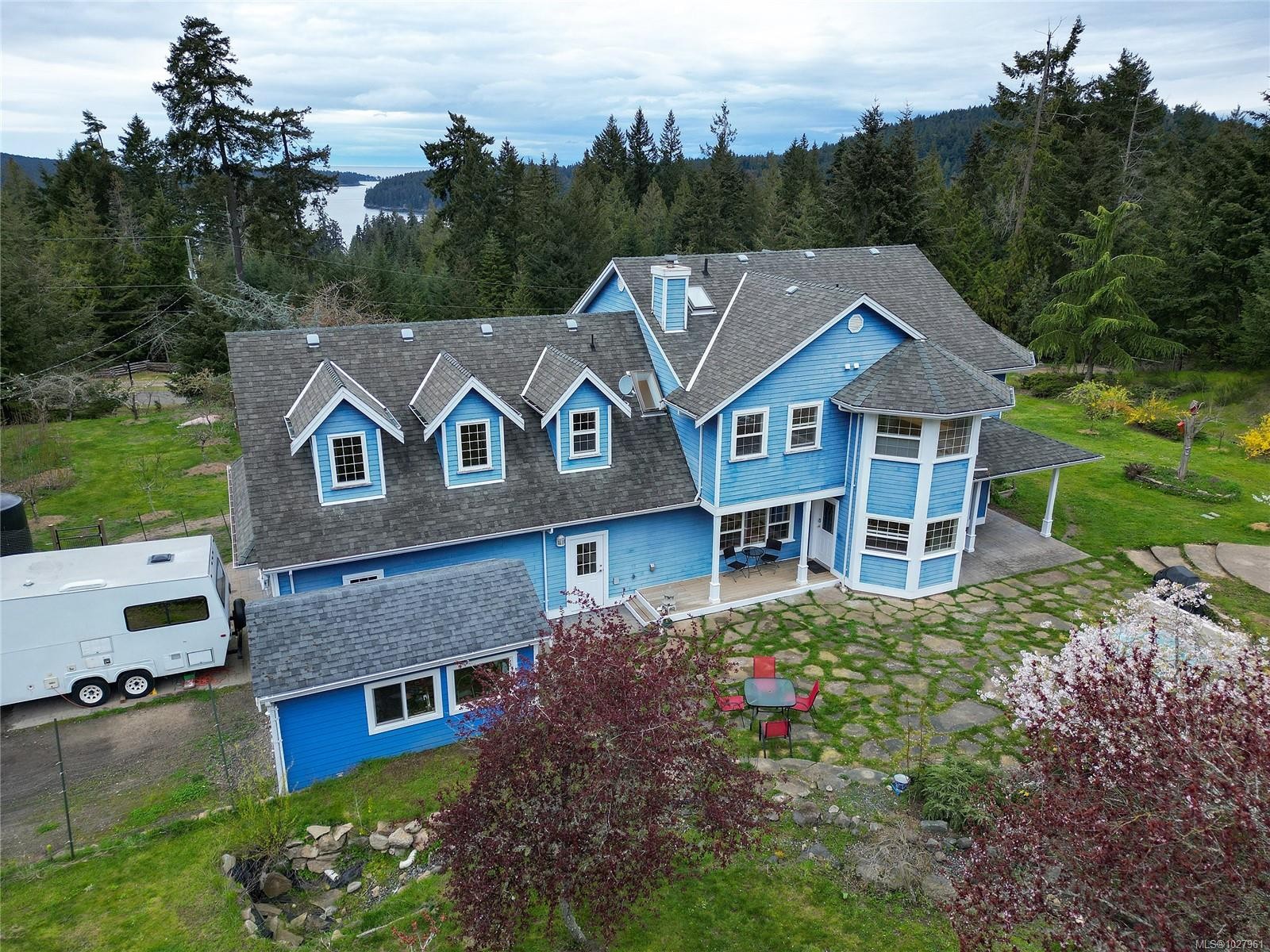 488 Mckercher Rd, Mayne Island, BC