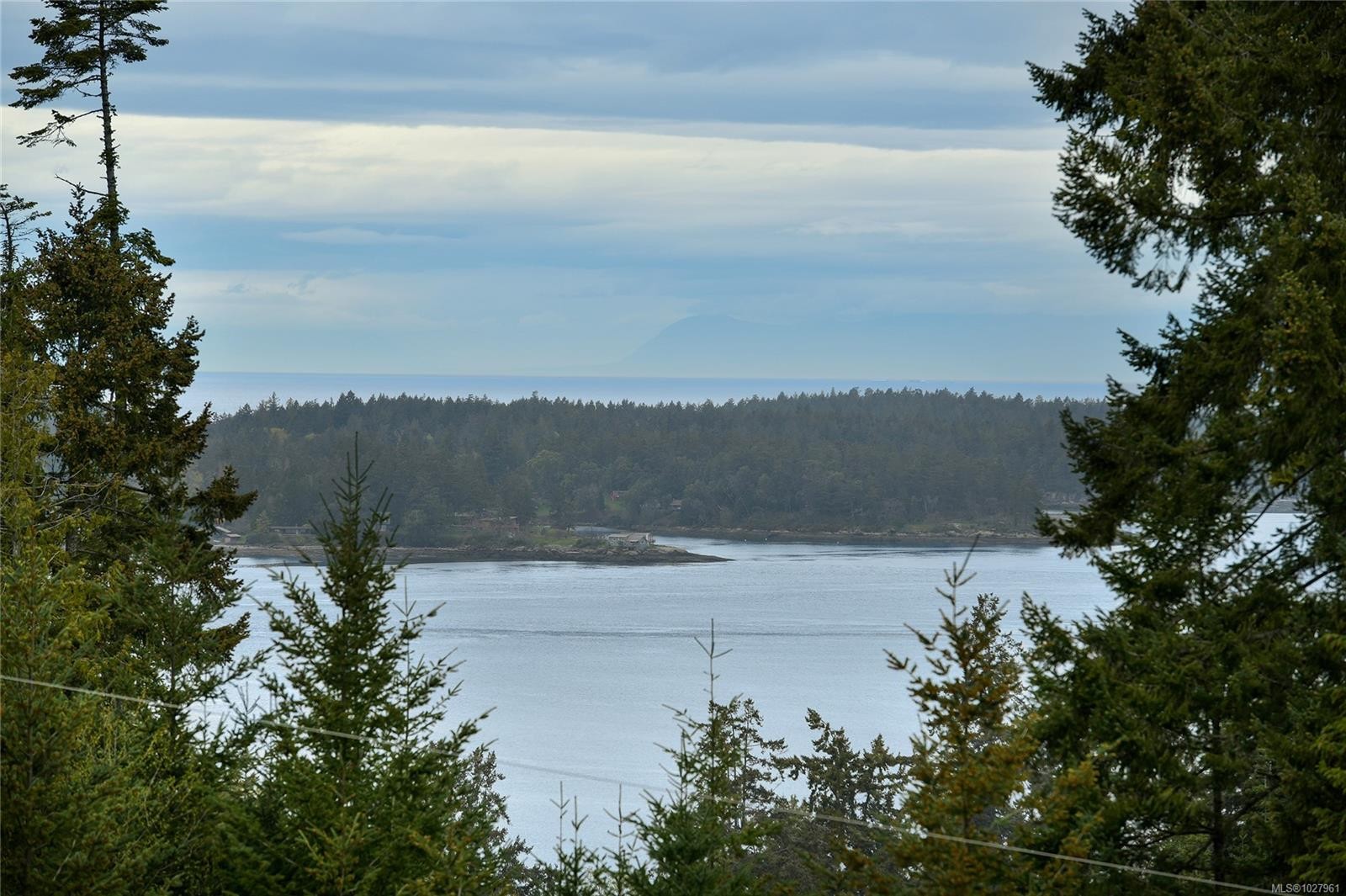488 Mckercher Rd, Mayne Island, BC