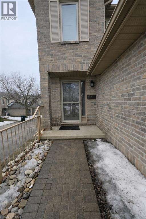 268 Blackhorne Drive, Kitchener, ON - Outdoor
