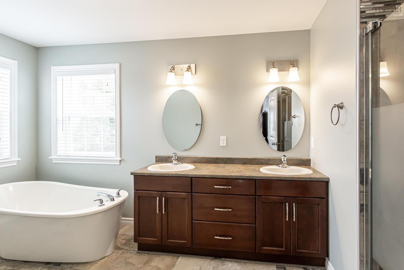 48 Acadia Drive, Kentville, NS