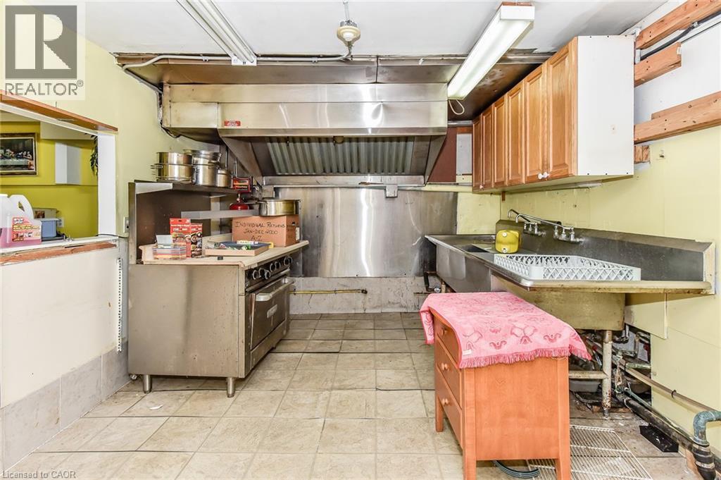 20 Elliott Street, Cambridge, ON