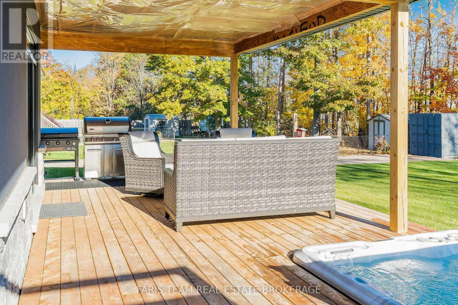 7 Reynolds Road, Tiny, ON - Outdoor With Deck Patio Veranda