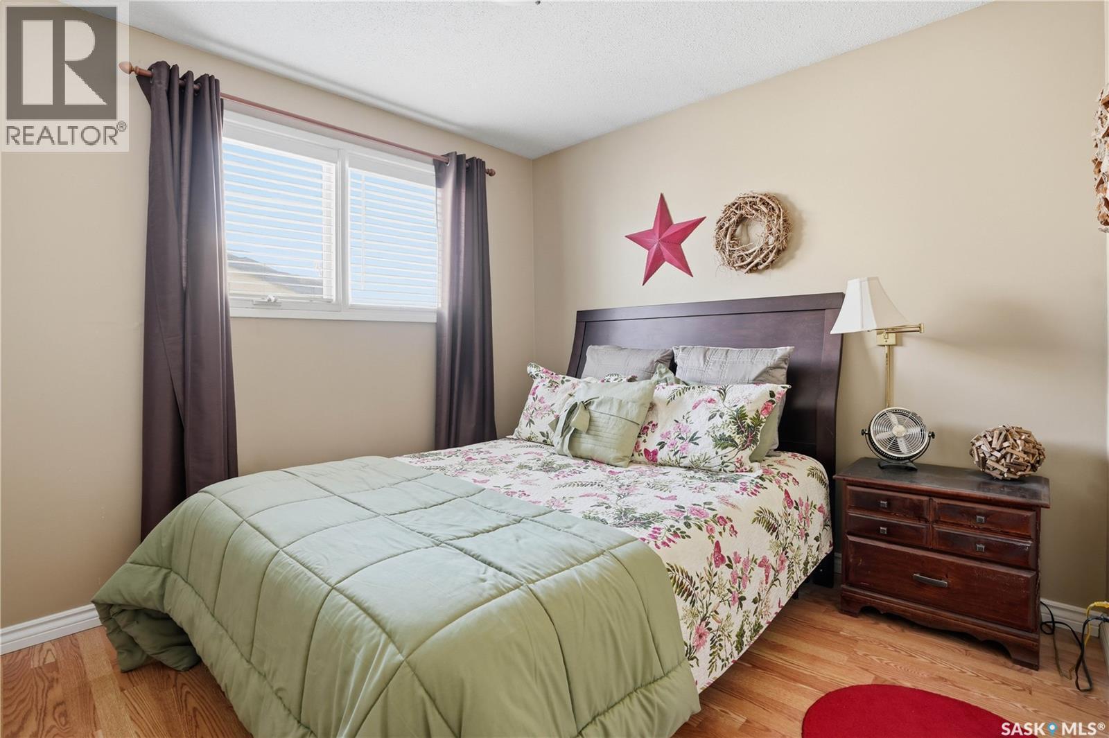 39 Bedford Crescent, Regina, SK - Indoor Photo Showing Bedroom