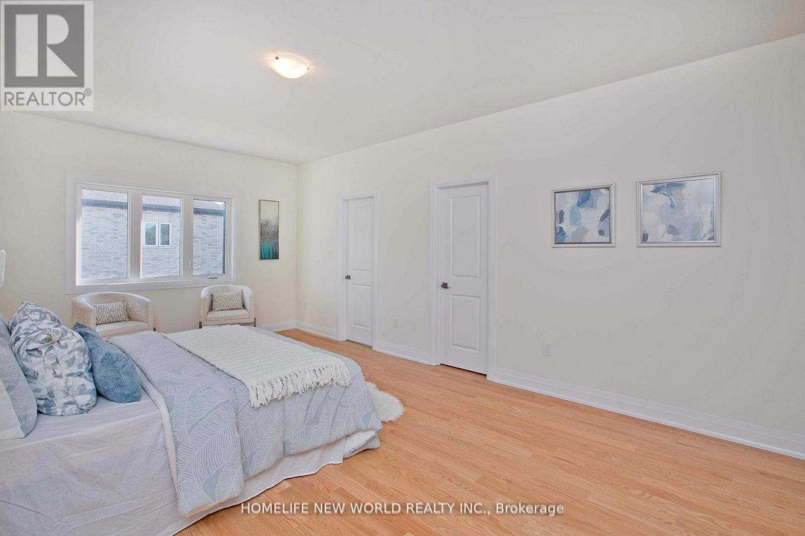 240 Seguin Street N, Richmond Hill, ON - Indoor Photo Showing Bedroom