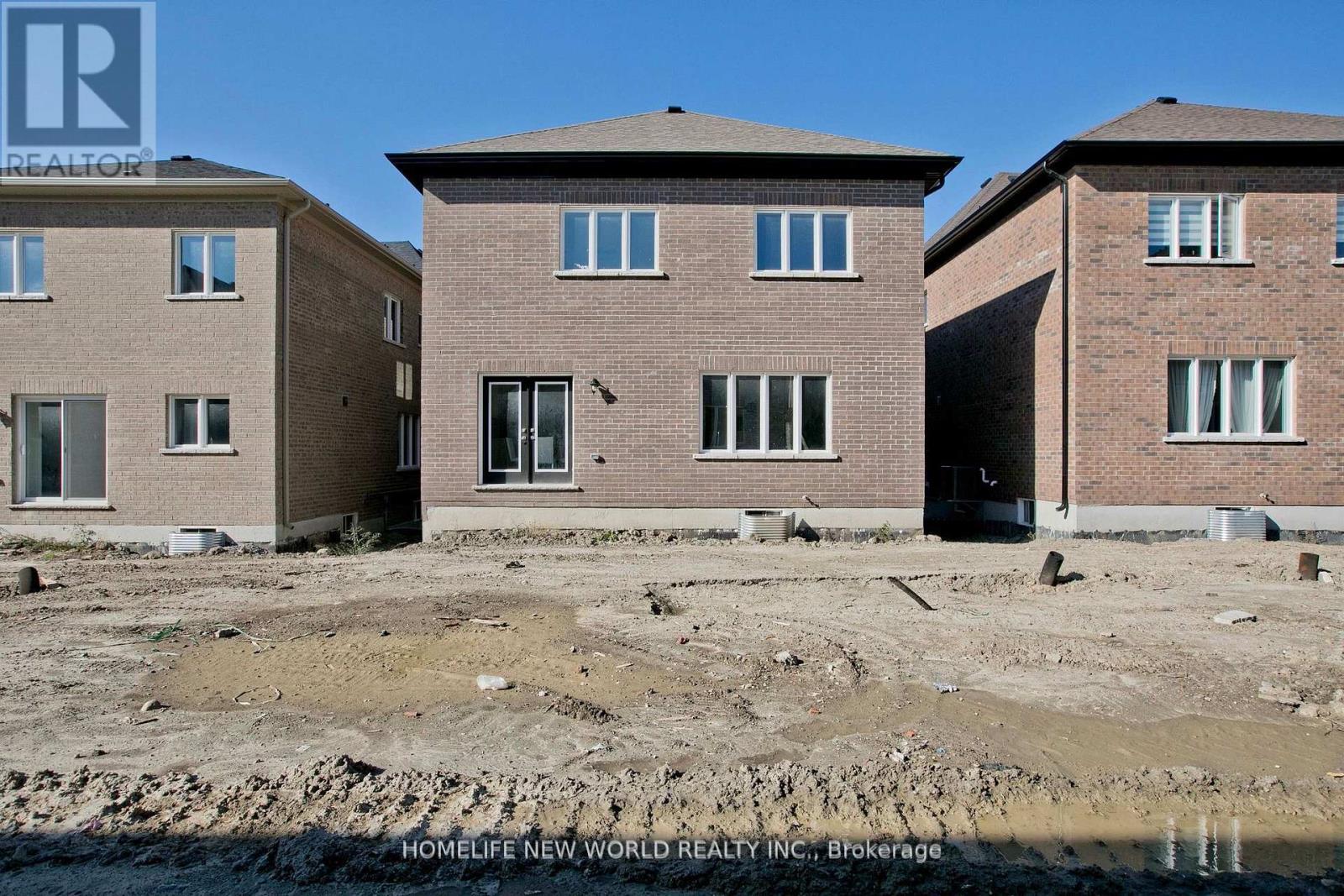 240 Seguin Street N, Richmond Hill, ON - Outdoor With Exterior