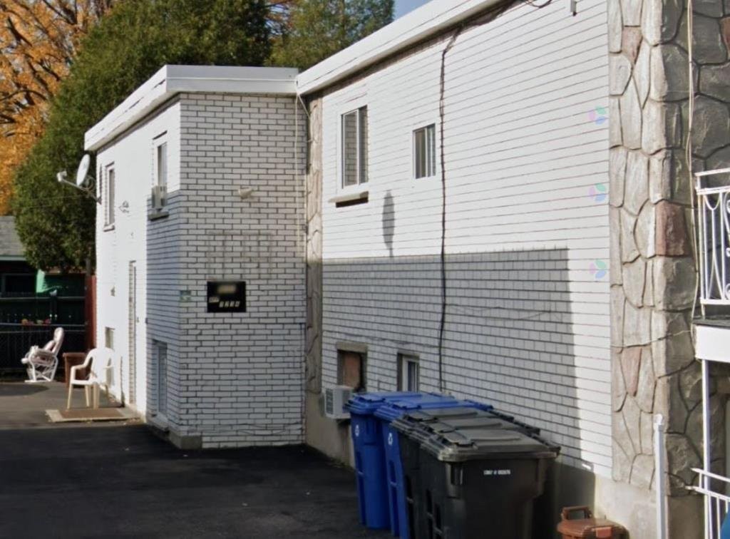 Entrée extérieure - 4-917 Rue Front, Longueuil (Le Vieux-Longueuil), QC - Outdoor With Exterior