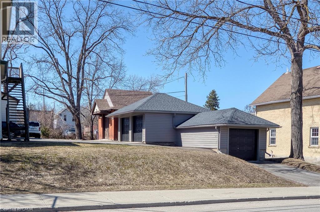 59 Regina Street N, Waterloo, ON