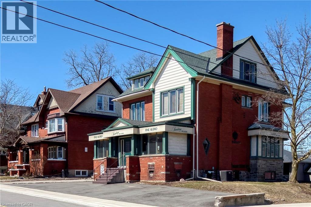 59 Regina Street N, Waterloo, ON