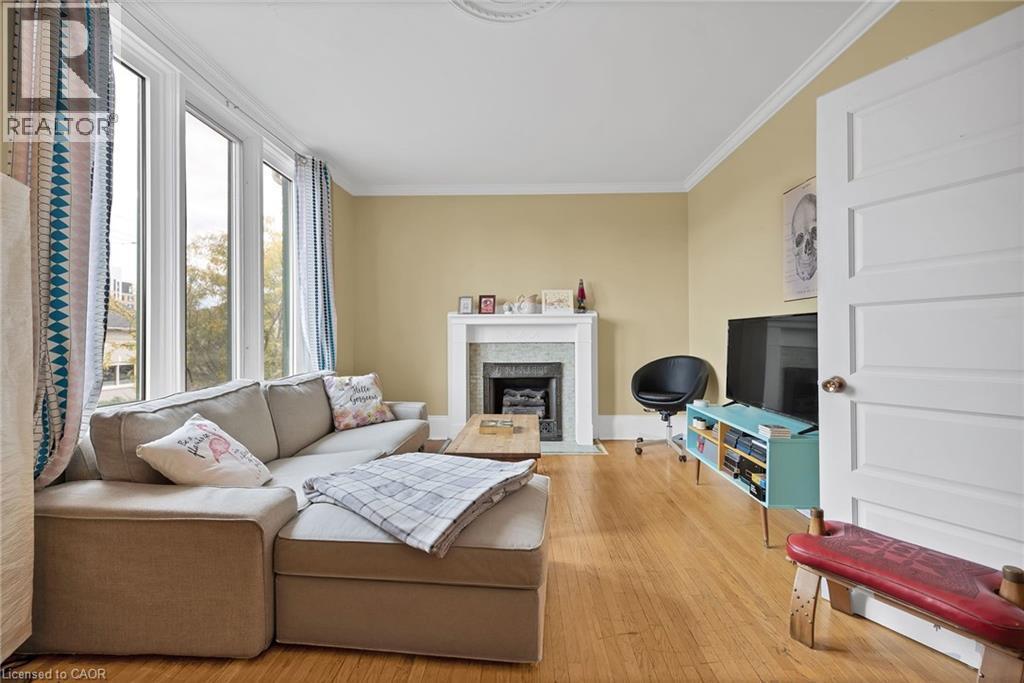 59 Regina Street N, Waterloo, ON