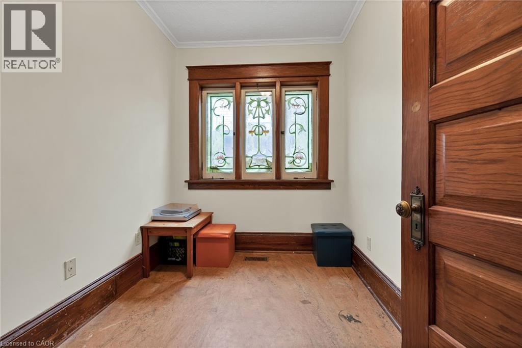 59 Regina Street N, Waterloo, ON