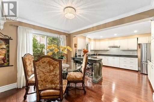 160 Sai Crescent, Ottawa, ON - Indoor