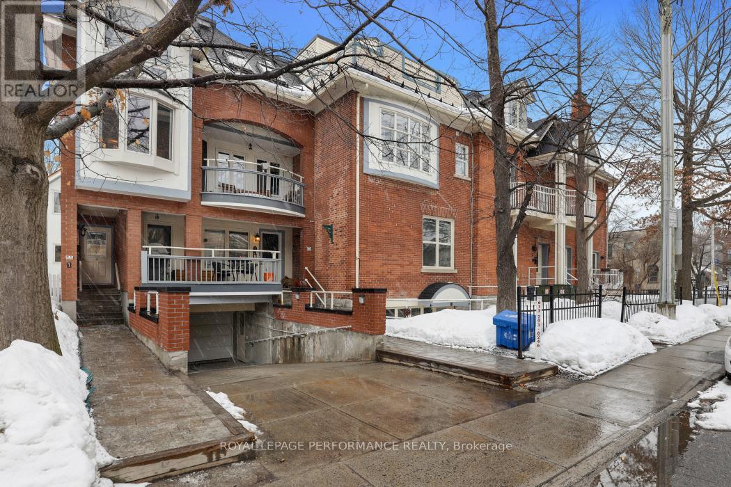 3 - 292 Laurier Avenue E, Ottawa, ON - Outdoor