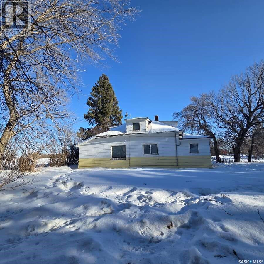 128 Railway Avenue, Margo, SK - Outdoor