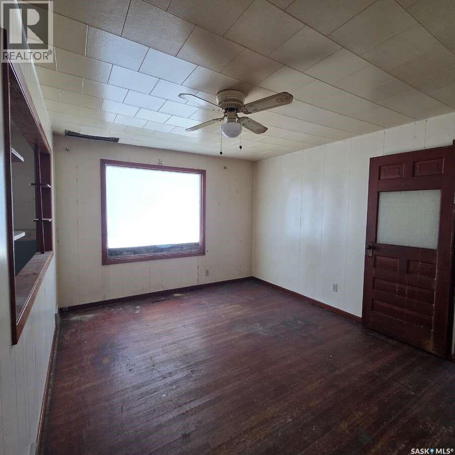 128 Railway Avenue, Margo, SK - Indoor Photo Showing Other Room